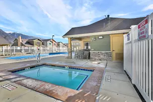 864 N Farmington Xing W, Farmington, UT 84025 - Photo 35