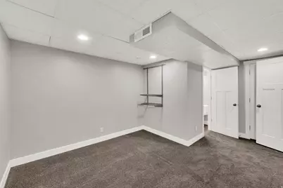 10517 S Larkspur Dr, Sandy, UT 84094 - Photo 15