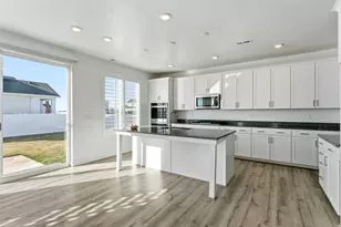 3022 S Shoreline Dr S, Syracuse, UT 84075 - Photo 11