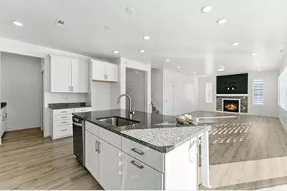 3022 S Shoreline Dr S, Syracuse, UT 84075 - Photo 13