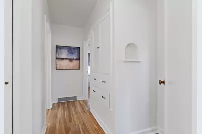 377 N 200 W, Salt Lake City, UT 84103 - Photo 9