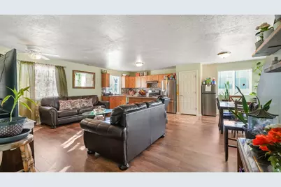 1651 N 40 E, Tooele, UT 84074 - Photo 9