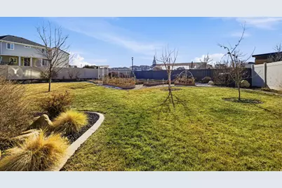 7170 N Honey Field Way W, Eagle Mountain, UT 84005 - Photo 17