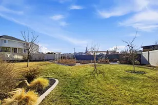 7170 N Honey Field Way W, Eagle Mountain, UT 84005 - Photo 17