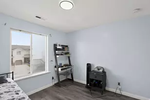 2016 E Cedar Trails Wy, Eagle Mountain, UT 84005 - Photo 19