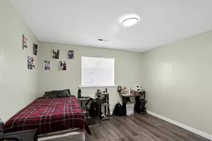 2016 E Cedar Trails Wy, Eagle Mountain, UT 84005 - Photo 23