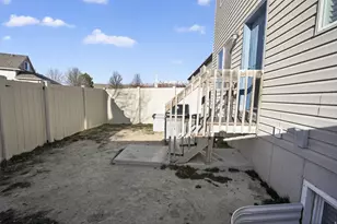 2016 E Cedar Trails Wy, Eagle Mountain, UT 84005 - Photo 5