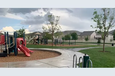 2016 E Cedar Trails Way, Eagle Mountain, UT 84005 - Photo 41