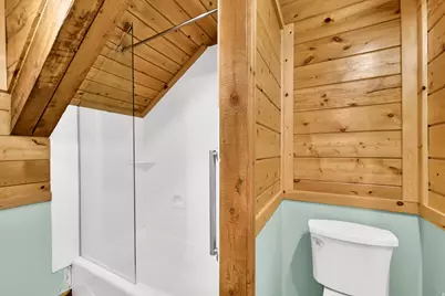 2480 S Main St, Clearfield, UT 84015 - Photo 39