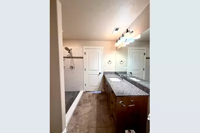 524 Hyde Park Ln, Kaysville, UT 84037 - Photo 9