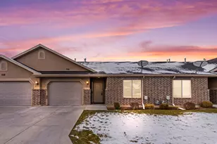 524 Hyde Park Ln, Kaysville, UT 84037 - Photo 1