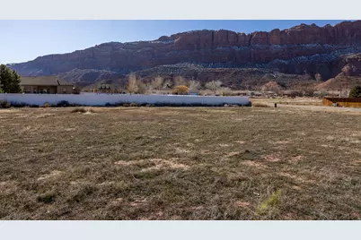 4690 Luna Cir #9, Moab, UT 84532 - Photo 5