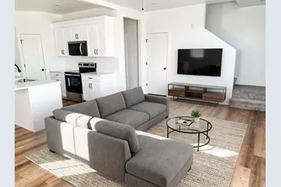 520 W 2000 S, Vernal, UT 84078 - Photo 7