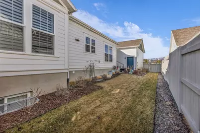 10963 S Kestrel Rise Rd, South Jordan, UT 84009 - Photo 25