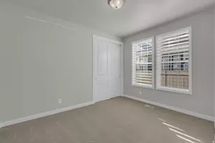 10963 S Kestrel Rise Rd, South Jordan, UT 84009 - Photo 17