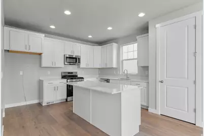 2554 S Sinbad Way, Magna, UT 84044 - Photo 13