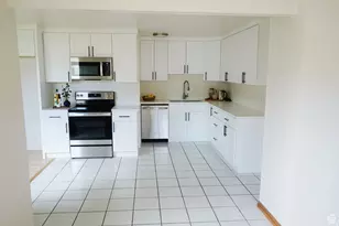 1920 E 7130 S, Cottonwood Heights, UT 84121 - Photo 5