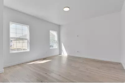 7821 W Alta Springs Ln, Magna, UT 84044 - Photo 9