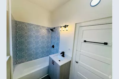 828 E 100 S, Salt Lake City, UT 84102 - Photo 23