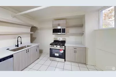 828 E 100 S, Salt Lake City, UT 84102 - Photo 17
