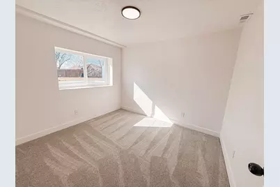 247 W 1925 N, Layton, UT 84041 - Photo 13