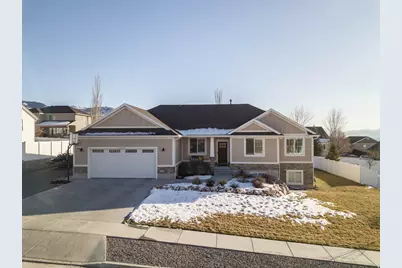 1092 E 300 S, Smithfield, UT 84335 - Photo 1