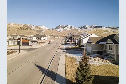 1092 E 300 S, Smithfield, UT 84335 - Photo 19