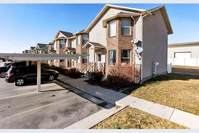 101 E 630 N #39, Smithfield, UT 84335 - Photo 3