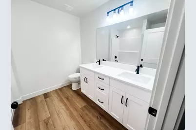 522 W 2000 S, Vernal, UT 84078 - Photo 9