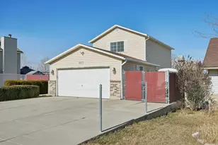 5664 W Cape Vista Way, West Valley, UT 84128 - Photo 33