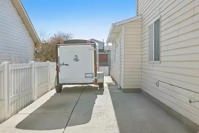 5664 W Cape Vista Way, West Valley, UT 84128 - Photo 31