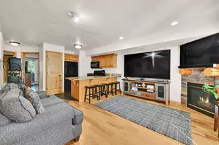 5060 E Lakeview Dr, Eden, UT 84310 - Photo 5
