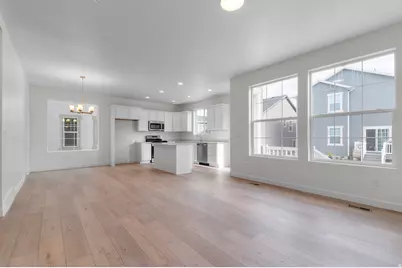 7815 W Alta Springs Ln, Magna, UT 84044 - Photo 9