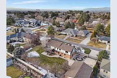 3064 E Granite Meadow Ln, Sandy, UT 84092 - Photo 7