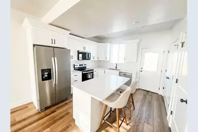 526 W 2000 S, Vernal, UT 84078 - Photo 5