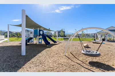 242 N Mandalyn Way E, Saratoga Springs, UT 84045 - Photo 27