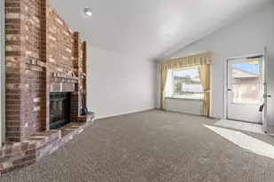 904 E 5650 S, South Ogden, UT 84405 - Photo 3