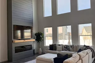 1964 S 2050 W, Woods Cross, UT 84087 - Photo 3