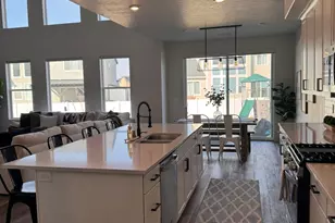 1964 S 2050 W, Woods Cross, UT 84087 - Photo 5