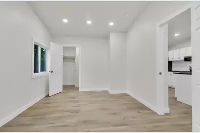 612 W 200 N, Salt Lake City, UT 84116 - Photo 13