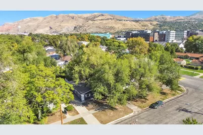 612 W 200 N, Salt Lake City, UT 84116 - Photo 3
