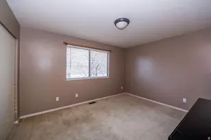 1876 W 2400 S, Syracuse, UT 84075 - Photo 11