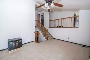 1876 W 2400 S, Syracuse, UT 84075 - Photo 3
