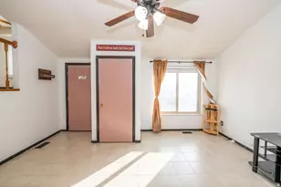 1876 W 2400 S, Syracuse, UT 84075 - Photo 5