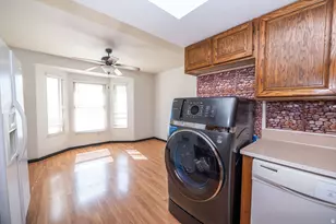 1876 W 2400 S, Syracuse, UT 84075 - Photo 15