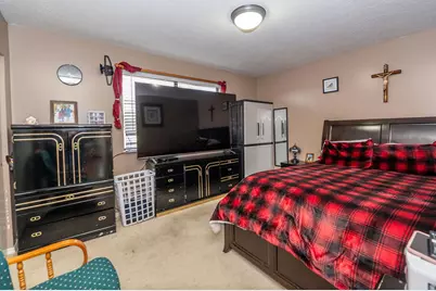 1876 W 2400 S, Syracuse, UT 84075 - Photo 9