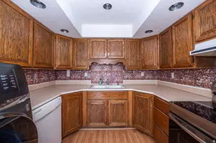 1876 W 2400 S, Syracuse, UT 84075 - Photo 13