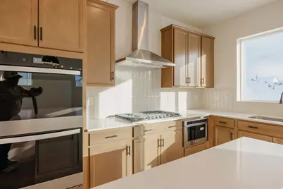 944 W Columbia Ct #108, Riverdale, UT 84405 - Photo 7