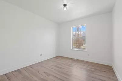 1271 N 2470 W, Provo, UT 84601 - Photo 15