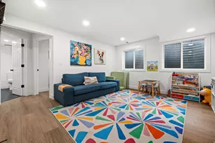 8461 Daneborg Cir, Cottonwood Heights, UT 84121 - Photo 25